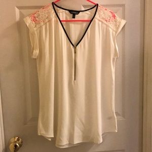 Silky zip front tee
